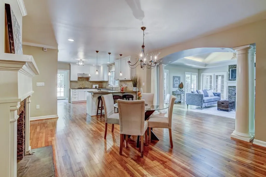 1160 Winding Creek Trail, Sandy Springs, Georgia 30328, 4 Bedrooms Bedrooms, ,3 BathroomsBathrooms,Residential,Sold,1160 Winding Creek Trail,6001273 1160 Winding Creek Trail, Sandy Springs, Georgia 30328, 4 Bedrooms Bedrooms, ,3 BathroomsBathrooms,Residential,Sold,1160 Winding Creek Trail,6001273