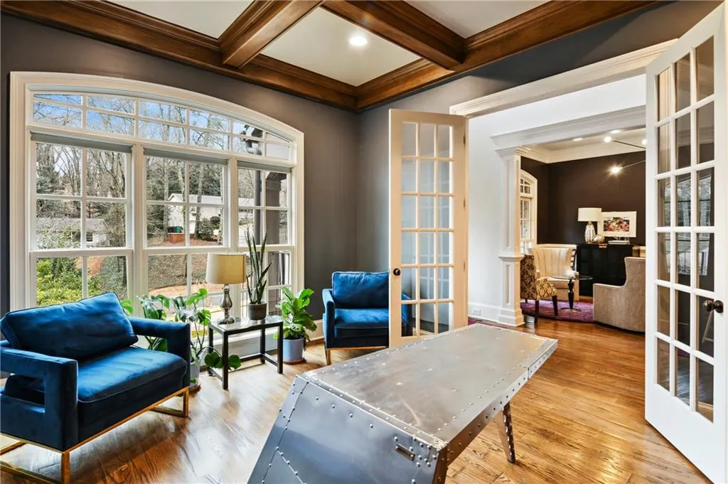 730 E Northway Lane, Atlanta, Georgia 30342, 6 Bedrooms Bedrooms, ,6 BathroomsBathrooms,Residential,Sold,730 E Northway Lane,7009196