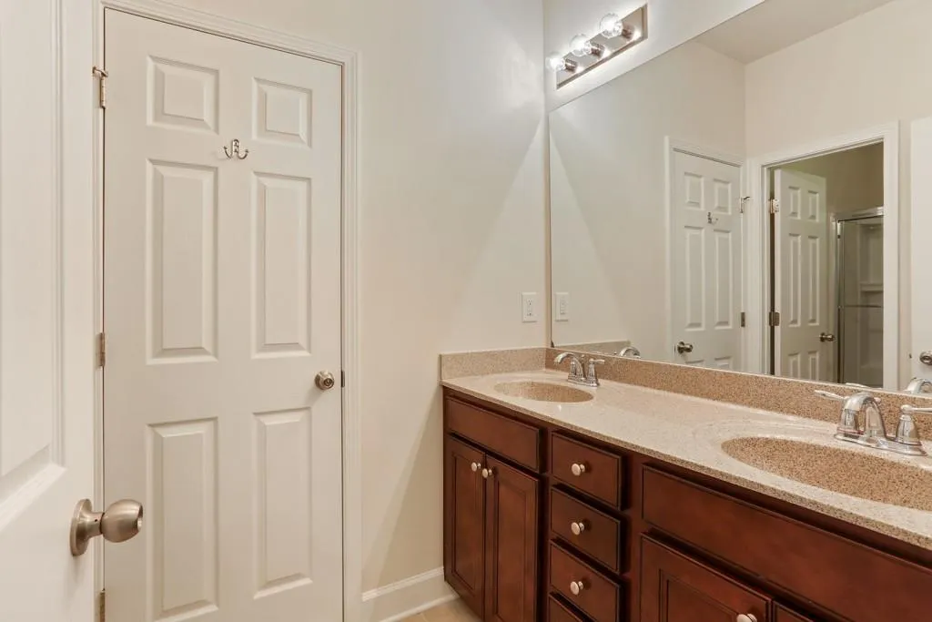 846 Northam Lane, Sandy Springs, Georgia 30342, 4 Bedrooms Bedrooms, ,3 BathroomsBathrooms,Residential,Sold,846 Northam Lane,6108257