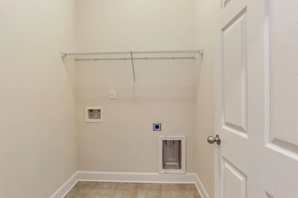 846 Northam Lane, Sandy Springs, Georgia 30342, 4 Bedrooms Bedrooms, ,3 BathroomsBathrooms,Residential,Sold,846 Northam Lane,6108257
