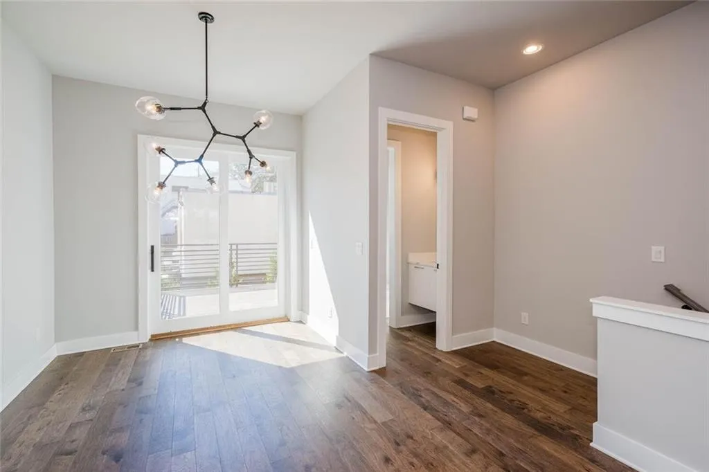691 Vidalia Lane, Atlanta, Georgia 30318, 3 Bedrooms Bedrooms, ,2 BathroomsBathrooms,Residential,For Sale,691 Vidalia Lane,7582513
