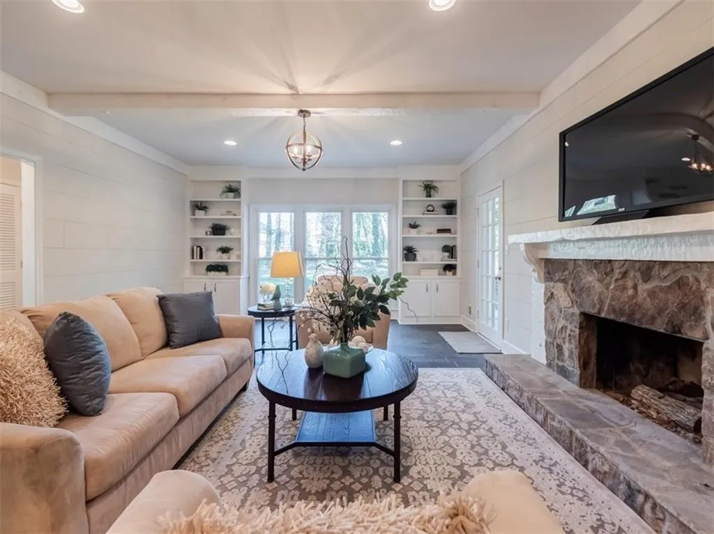 510 Dalrymple Road, Atlanta, Georgia 30328, 4 Bedrooms Bedrooms, ,2 BathroomsBathrooms,Residential,Sold,510 Dalrymple Road,6124195