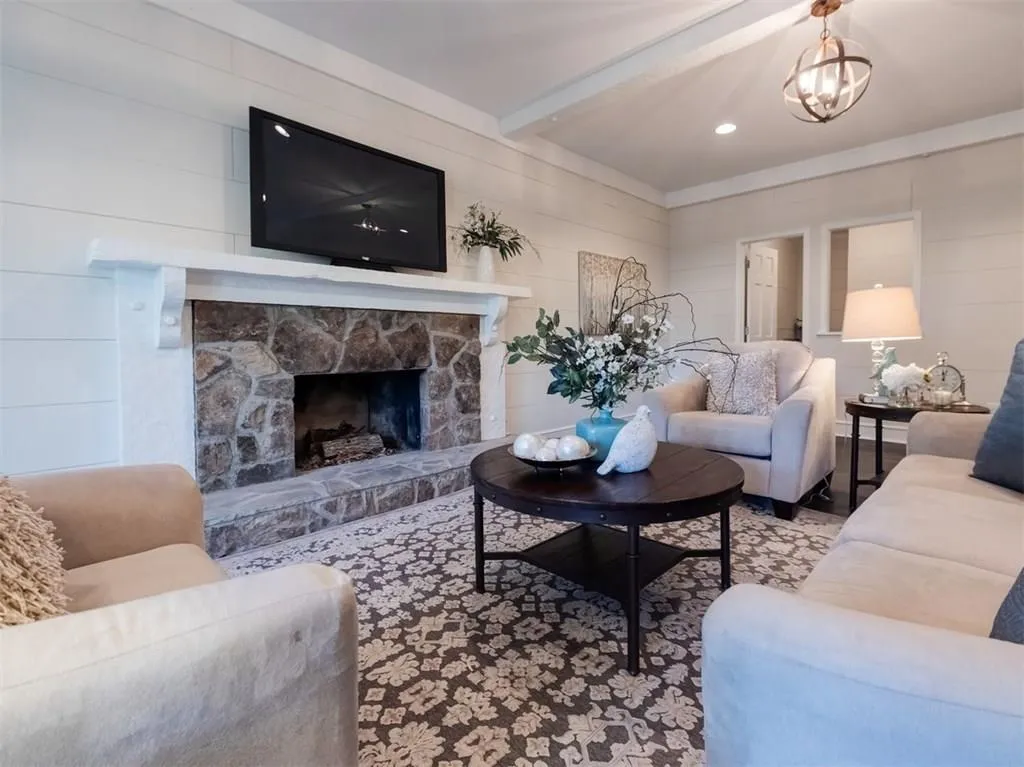 510 Dalrymple Road, Atlanta, Georgia 30328, 4 Bedrooms Bedrooms, ,2 BathroomsBathrooms,Residential,Sold,510 Dalrymple Road,6124195