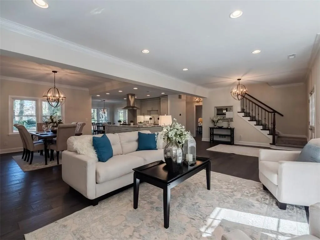 510 Dalrymple Road, Atlanta, Georgia 30328, 4 Bedrooms Bedrooms, ,2 BathroomsBathrooms,Residential,Sold,510 Dalrymple Road,6124195