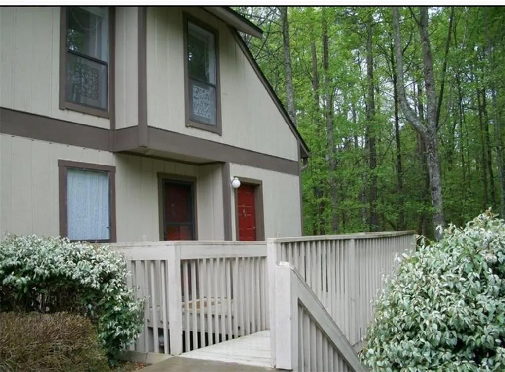 709 Woodcliff Drive, Sandy Springs, Georgia 30350, 1 Bedroom Bedrooms, ,1 BathroomBathrooms,Residential,Sold,709 Woodcliff Drive,5941581