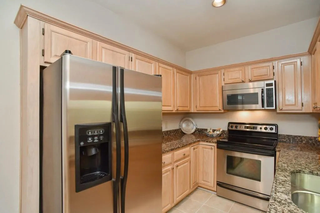 2865 Lenox Road Ne Unit 511, Atlanta, Georgia 30324, 1 Bedroom Bedrooms, ,1 BathroomBathrooms,Residential,Sold,2865 Lenox Road Ne Unit 511,5737813