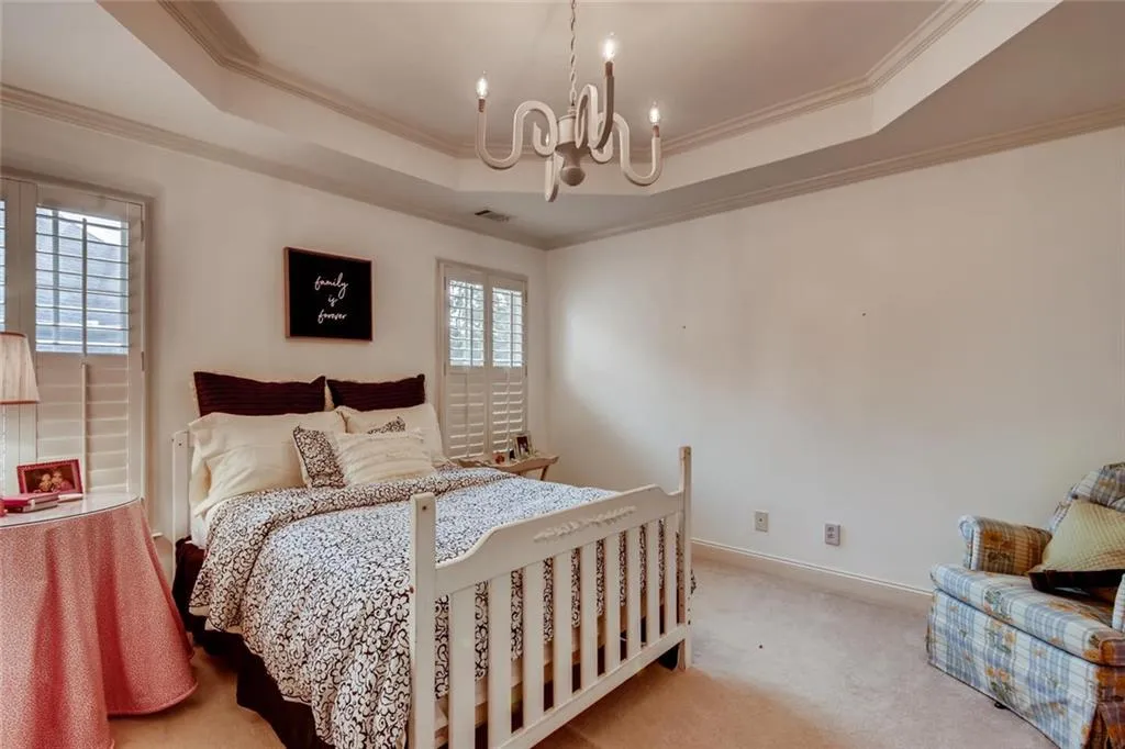 800 Stratford Court, Atlanta, Georgia 30350, 6 Bedrooms Bedrooms, ,5 BathroomsBathrooms,Residential,Sold,800 Stratford Court,6722401