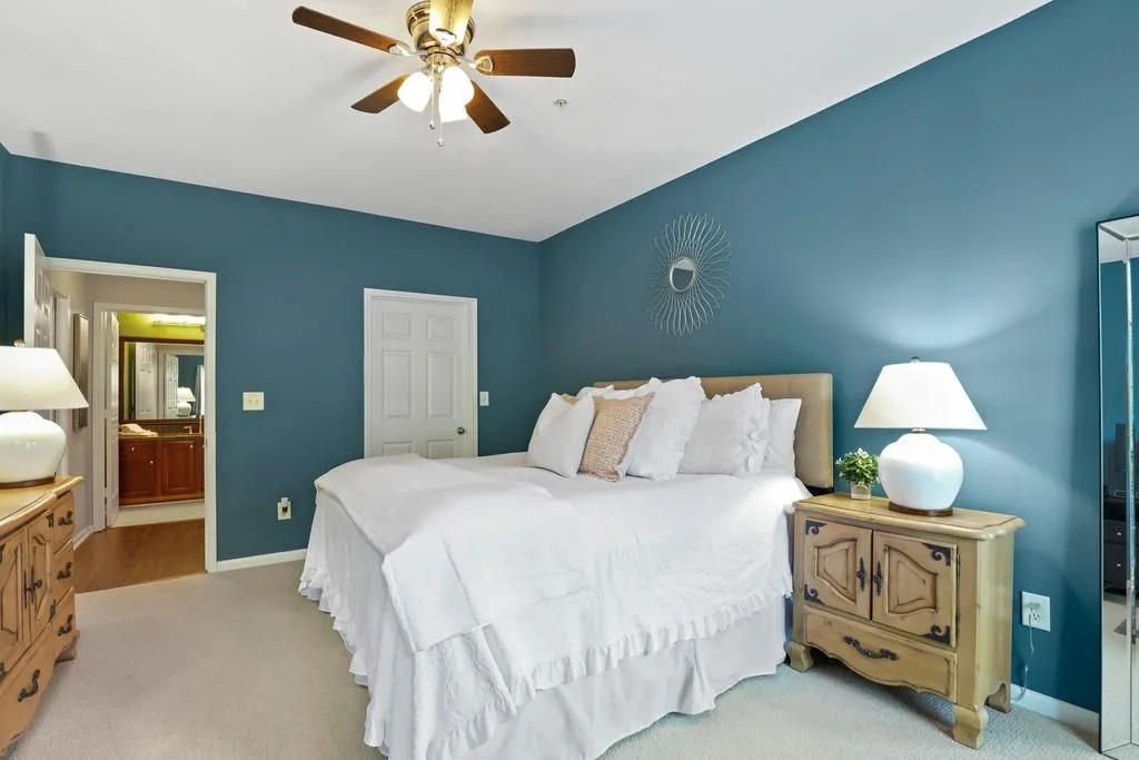 5641 Roswell Road Unit 307, Sandy Springs, Georgia 30342, 1 Bedroom Bedrooms, ,1 BathroomBathrooms,Residential,Sold,5641 Roswell Road Unit 307,6763116