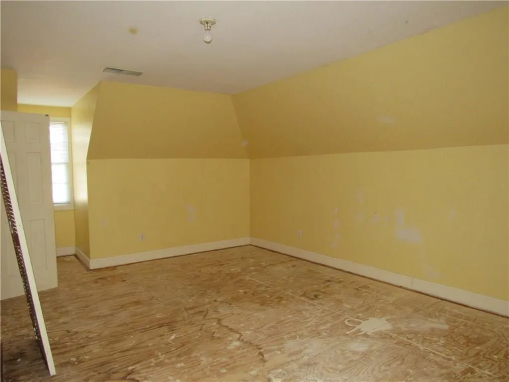 105 Blenheim Place, Atlanta, Georgia 30350, 6 Bedrooms Bedrooms, ,4 BathroomsBathrooms,Residential,Sold,105 Blenheim Place,5973887