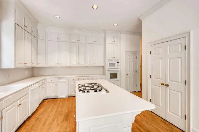 1 Powers Chase Circle, Atlanta, Georgia 30327, 4 Bedrooms Bedrooms, ,4 BathroomsBathrooms,Residential,Sold,1 Powers Chase Circle,5922206
