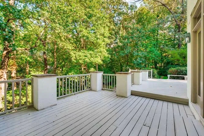 1 Powers Chase Circle, Atlanta, Georgia 30327, 4 Bedrooms Bedrooms, ,4 BathroomsBathrooms,Residential,Sold,1 Powers Chase Circle,5922206