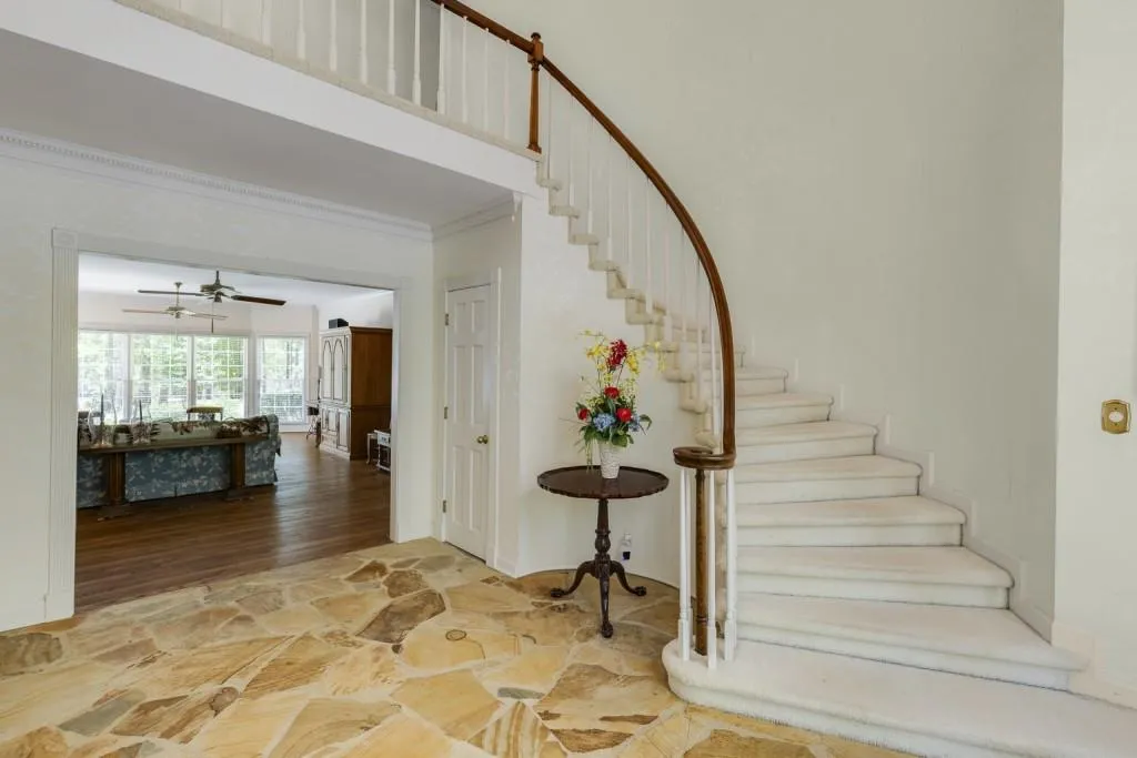 3205 Spalding Drive, Sandy Springs, Georgia 30350, 5 Bedrooms Bedrooms, ,4 BathroomsBathrooms,Residential,Sold,3205 Spalding Drive,7423848