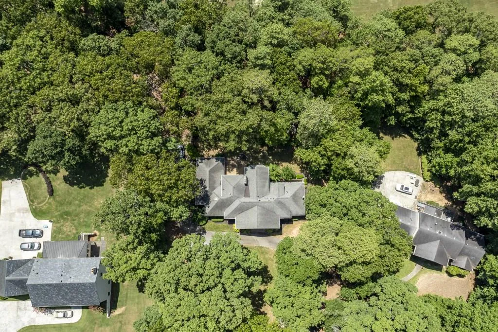 3205 Spalding Drive, Sandy Springs, Georgia 30350, 5 Bedrooms Bedrooms, ,4 BathroomsBathrooms,Residential,Sold,3205 Spalding Drive,7423848
