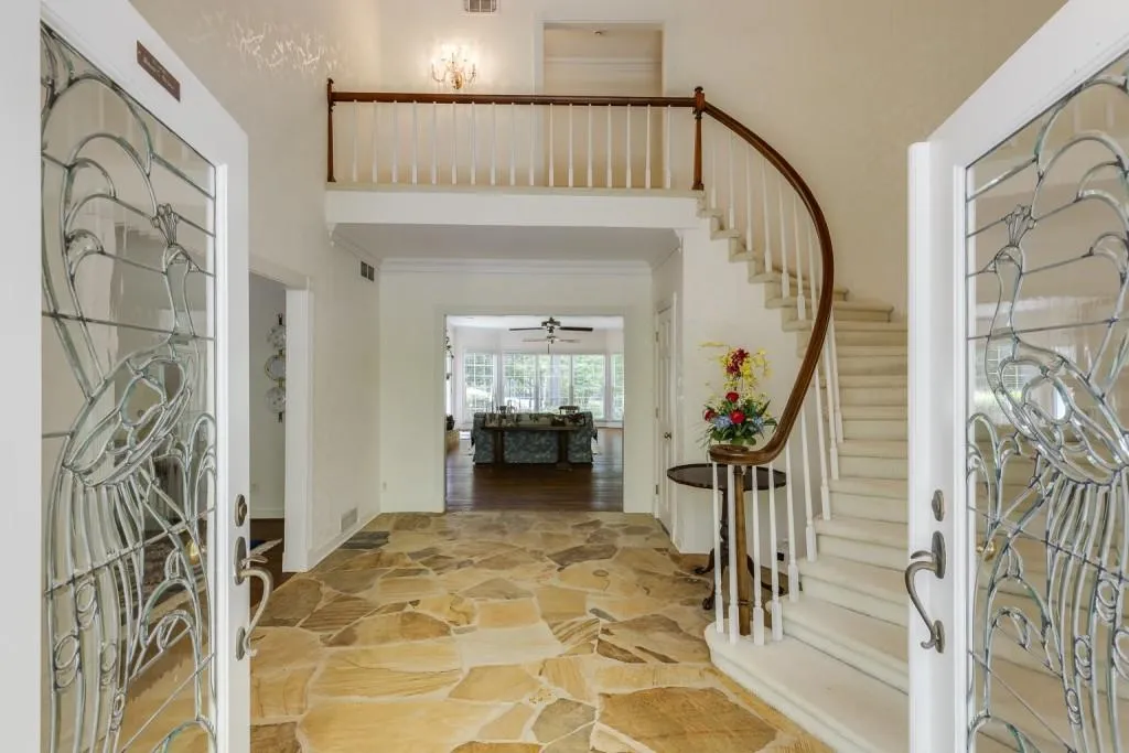 3205 Spalding Drive, Sandy Springs, Georgia 30350, 5 Bedrooms Bedrooms, ,4 BathroomsBathrooms,Residential,Sold,3205 Spalding Drive,7423848