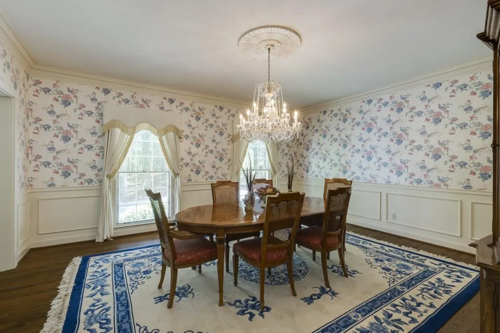 3205 Spalding Drive, Sandy Springs, Georgia 30350, 5 Bedrooms Bedrooms, ,4 BathroomsBathrooms,Residential,Sold,3205 Spalding Drive,7423848