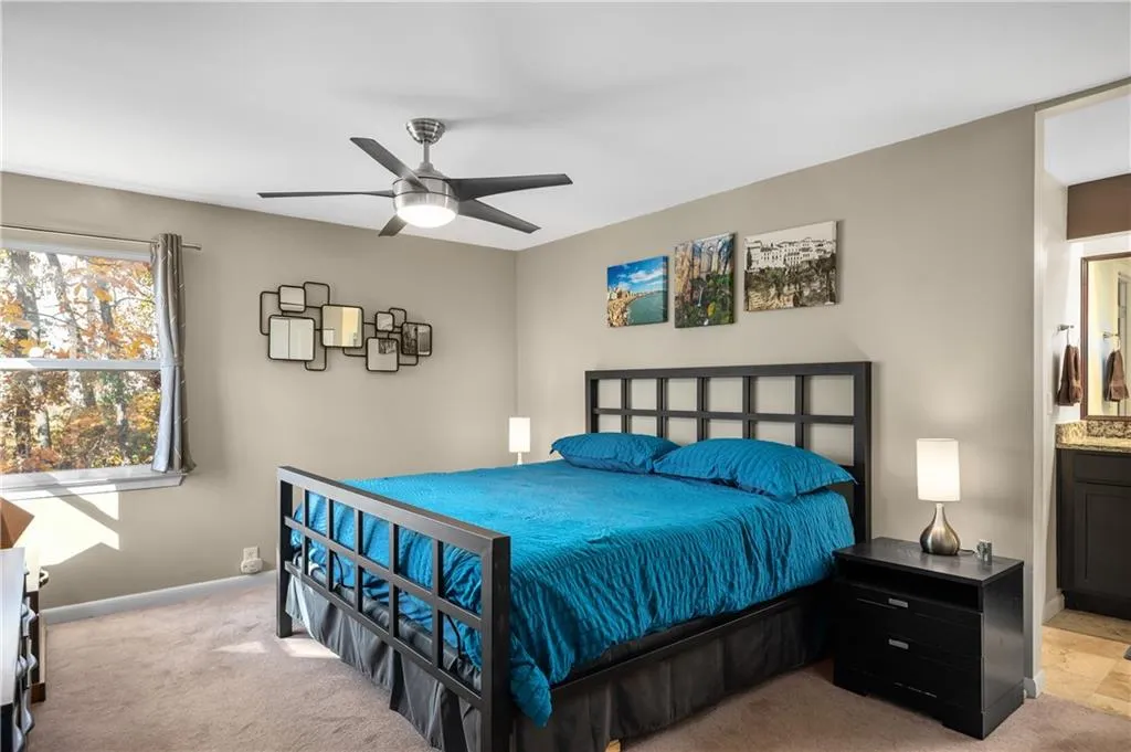 71 Dunwoody Springs Drive, Atlanta, Georgia 30328, 3 Bedrooms Bedrooms, ,2 BathroomsBathrooms,Residential,Sold,71 Dunwoody Springs Drive,7494054