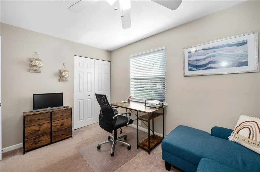 71 Dunwoody Springs Drive, Atlanta, Georgia 30328, 3 Bedrooms Bedrooms, ,2 BathroomsBathrooms,Residential,Sold,71 Dunwoody Springs Drive,7494054