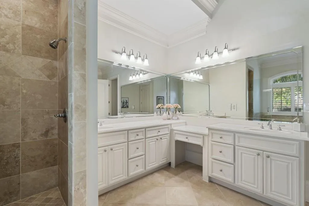 7922 Stratford Lane, Sandy Springs, Georgia 30350, 4 Bedrooms Bedrooms, ,4 BathroomsBathrooms,Residential,For Sale,7922 Stratford Lane,7746396