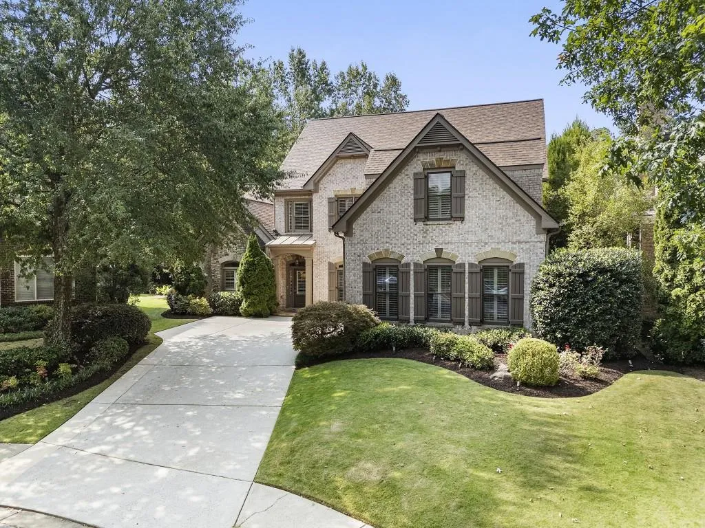 7922 Stratford Lane, Sandy Springs, Georgia 30350, 4 Bedrooms Bedrooms, ,4 BathroomsBathrooms,Residential,For Sale,7922 Stratford Lane,7746396