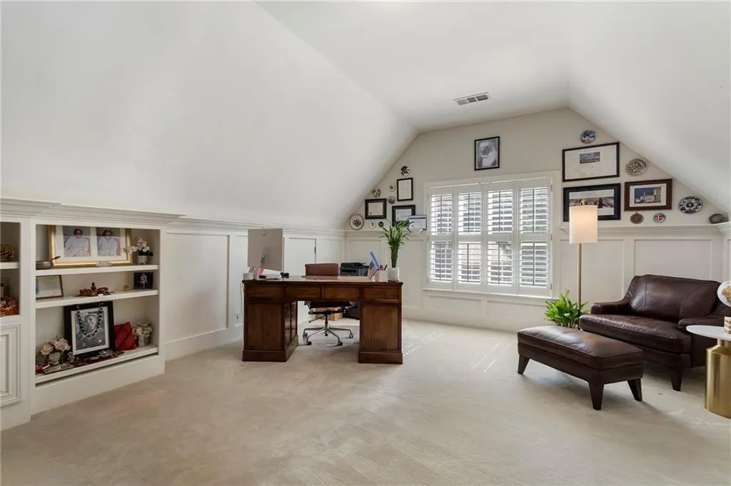7922 Stratford Lane, Sandy Springs, Georgia 30350, 4 Bedrooms Bedrooms, ,4 BathroomsBathrooms,Residential,For Sale,7922 Stratford Lane,7746396