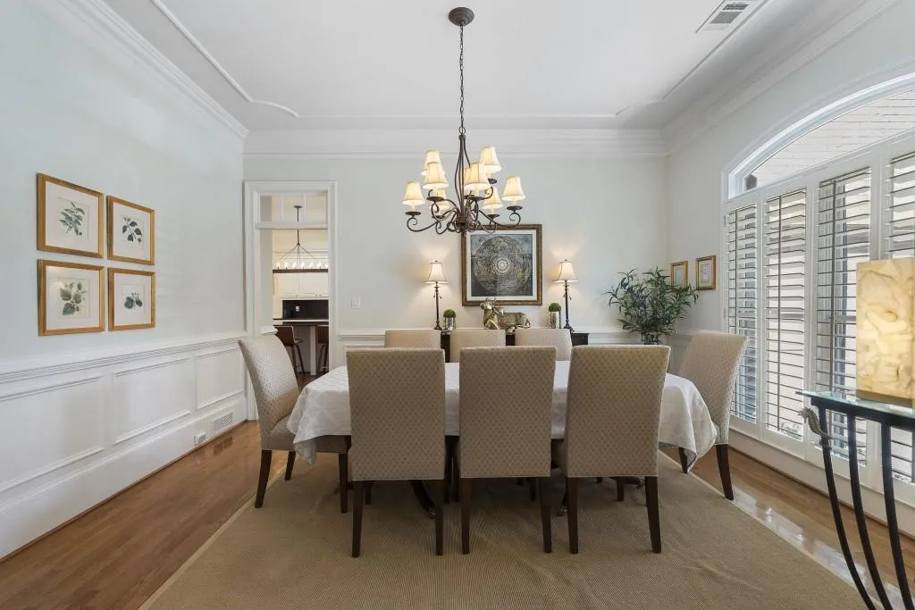 7922 Stratford Lane, Sandy Springs, Georgia 30350, 4 Bedrooms Bedrooms, ,4 BathroomsBathrooms,Residential,For Sale,7922 Stratford Lane,7746396