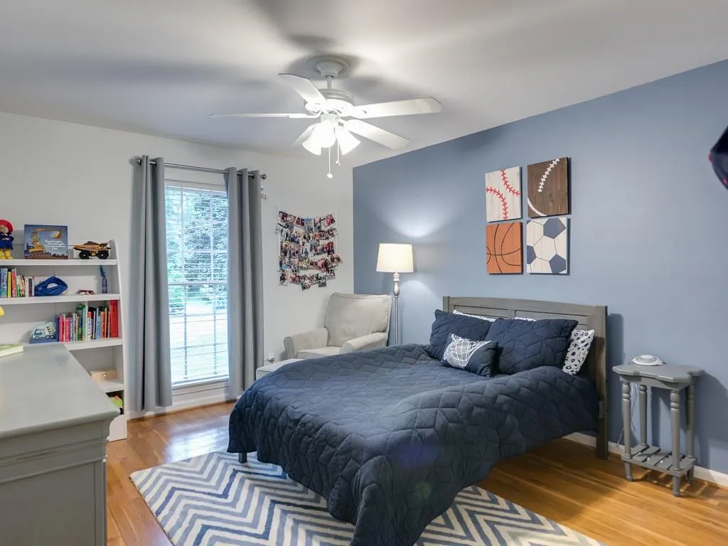 330 Forest Valley Court, Atlanta, Georgia 30342, 4 Bedrooms Bedrooms, ,2 BathroomsBathrooms,Residential,Sold,330 Forest Valley Court,6583773
