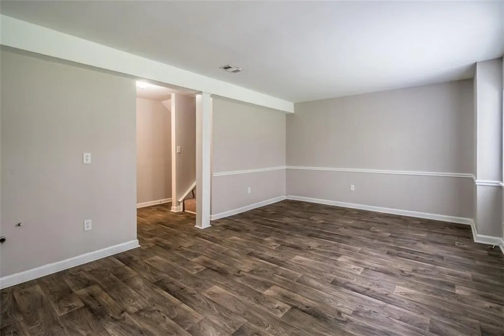 8869 Roberts Drive, Atlanta, Georgia 30350, 2 Bedrooms Bedrooms, ,2 BathroomsBathrooms,Residential,Sold,8869 Roberts Drive,6518417