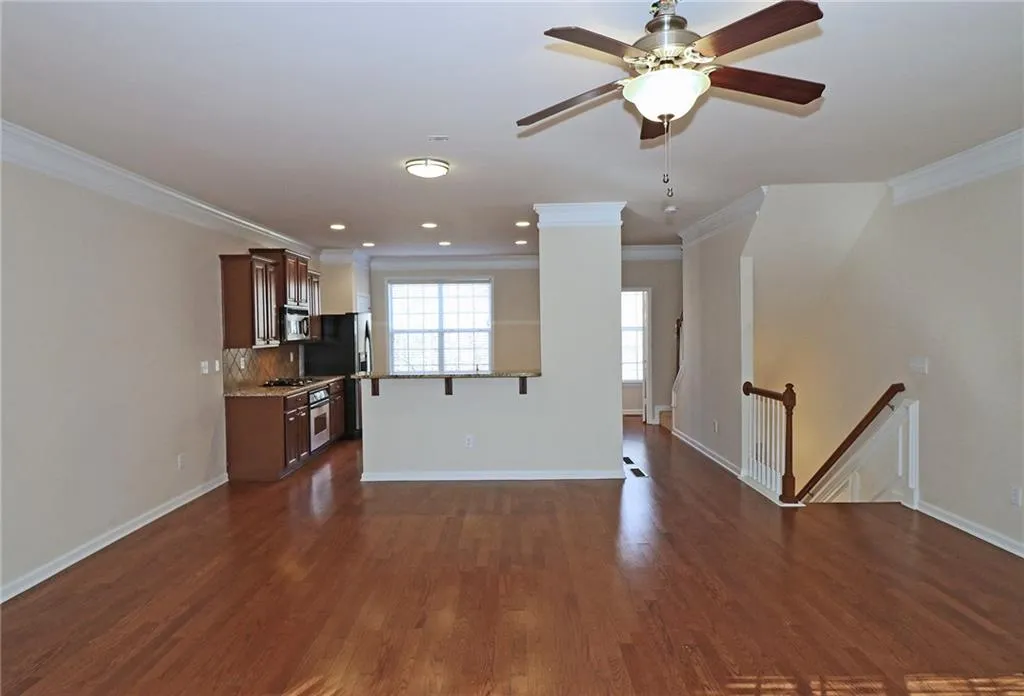 647 Coligny Court, Sandy Springs, Georgia 30350, 4 Bedrooms Bedrooms, ,3 BathroomsBathrooms,Residential,Sold,647 Coligny Court,6105850