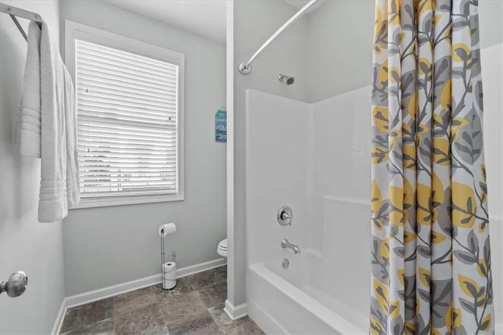 2100 Drew Drive Nw, Atlanta, Georgia 30318, 4 Bedrooms Bedrooms, ,3 BathroomsBathrooms,Residential,For Sale,2100 Drew Drive Nw,7631111