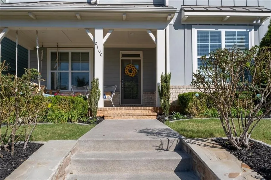 2100 Drew Drive Nw, Atlanta, Georgia 30318, 4 Bedrooms Bedrooms, ,3 BathroomsBathrooms,Residential,For Sale,2100 Drew Drive Nw,7631111