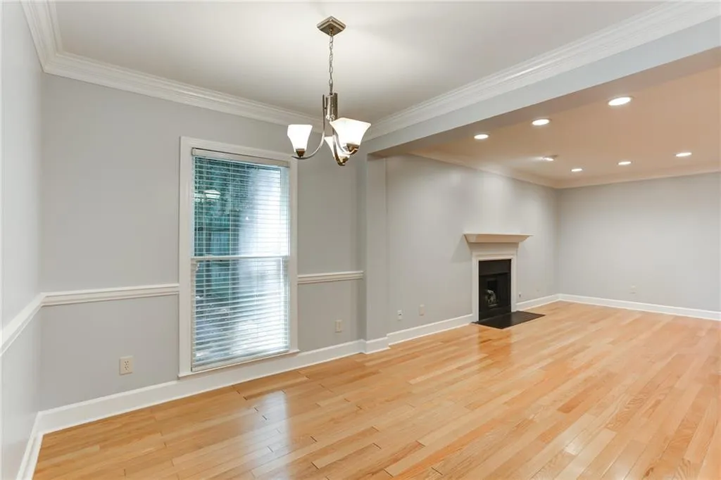 7500 Roswell Road Unit 88, Sandy Springs, Georgia 30350, 2 Bedrooms Bedrooms, ,2 BathroomsBathrooms,Residential,Sold,7500 Roswell Road Unit 88,6551765