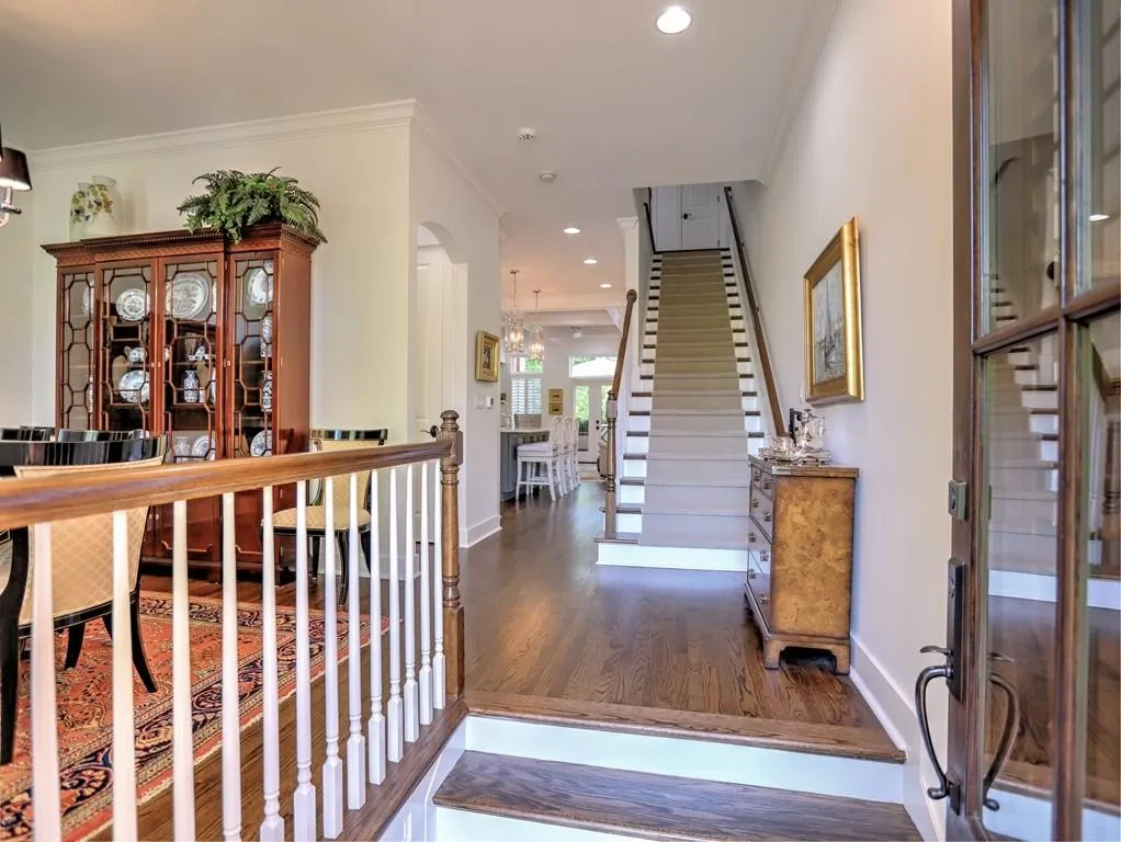 1417 River Vista Drive, Atlanta, Georgia 30339, 4 Bedrooms Bedrooms, ,4 BathroomsBathrooms,Residential,Sold,1417 River Vista Drive,6725413