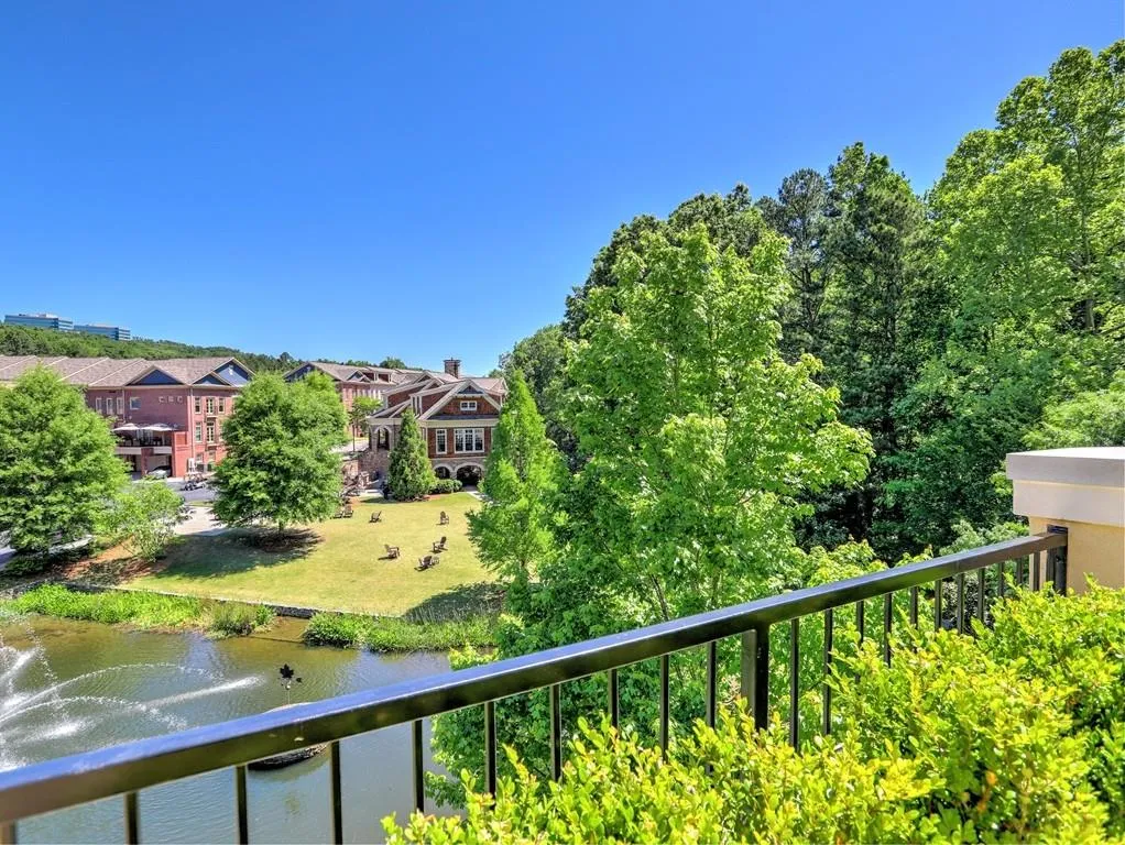 1417 River Vista Drive, Atlanta, Georgia 30339, 4 Bedrooms Bedrooms, ,4 BathroomsBathrooms,Residential,Sold,1417 River Vista Drive,6725413