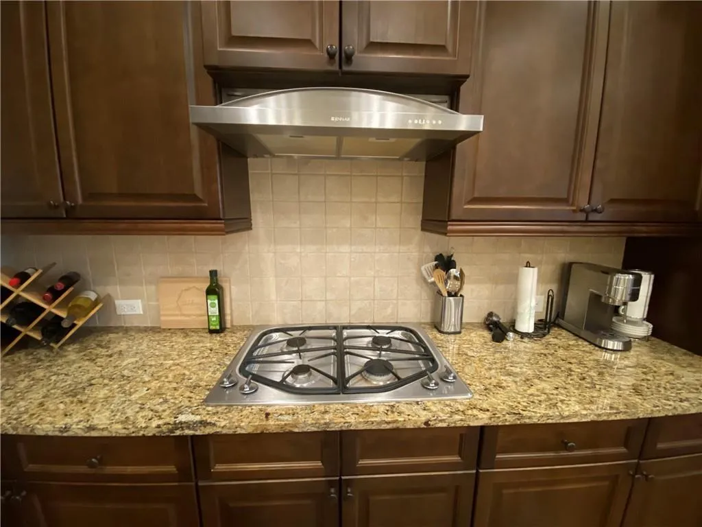 657 Lockton Place, Atlanta, Georgia 30342, 4 Bedrooms Bedrooms, ,4 BathroomsBathrooms,Residential,For Sale,657 Lockton Place,7725775
