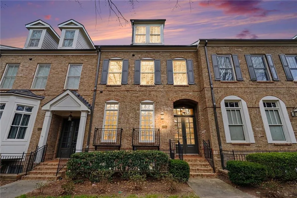 657 Lockton Place, Atlanta, Georgia 30342, 4 Bedrooms Bedrooms, ,4 BathroomsBathrooms,Residential,For Sale,657 Lockton Place,7725775