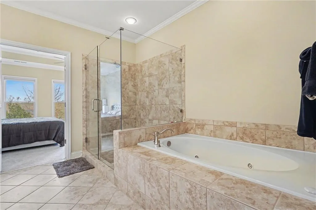 657 Lockton Place, Atlanta, Georgia 30342, 4 Bedrooms Bedrooms, ,4 BathroomsBathrooms,Residential,For Sale,657 Lockton Place,7725775
