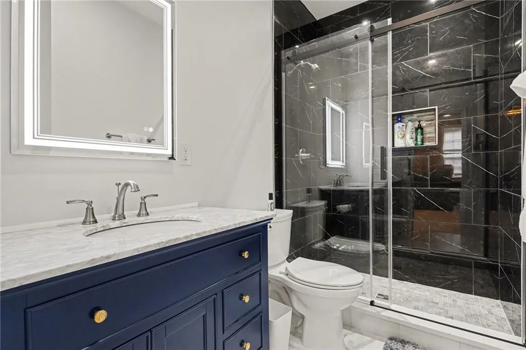 657 Lockton Place, Atlanta, Georgia 30342, 4 Bedrooms Bedrooms, ,4 BathroomsBathrooms,Residential,For Sale,657 Lockton Place,7725775