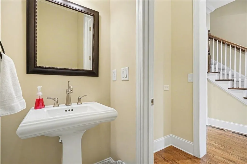 657 Lockton Place, Atlanta, Georgia 30342, 4 Bedrooms Bedrooms, ,4 BathroomsBathrooms,Residential,For Sale,657 Lockton Place,7725775