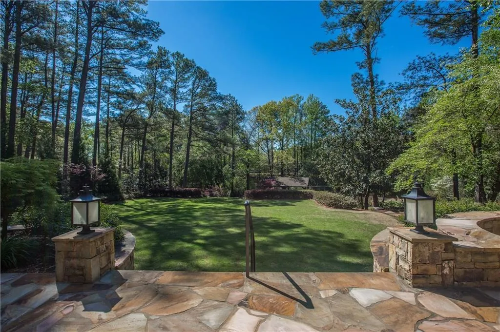 1503 Sunnybrook Farm Road, Sandy Springs, Georgia 30350, 6 Bedrooms Bedrooms, ,6 BathroomsBathrooms,Residential,Sold,1503 Sunnybrook Farm Road,5832993