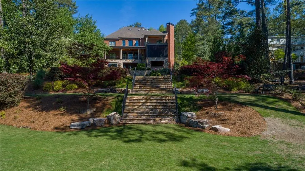 1503 Sunnybrook Farm Road, Sandy Springs, Georgia 30350, 6 Bedrooms Bedrooms, ,6 BathroomsBathrooms,Residential,Sold,1503 Sunnybrook Farm Road,5832993