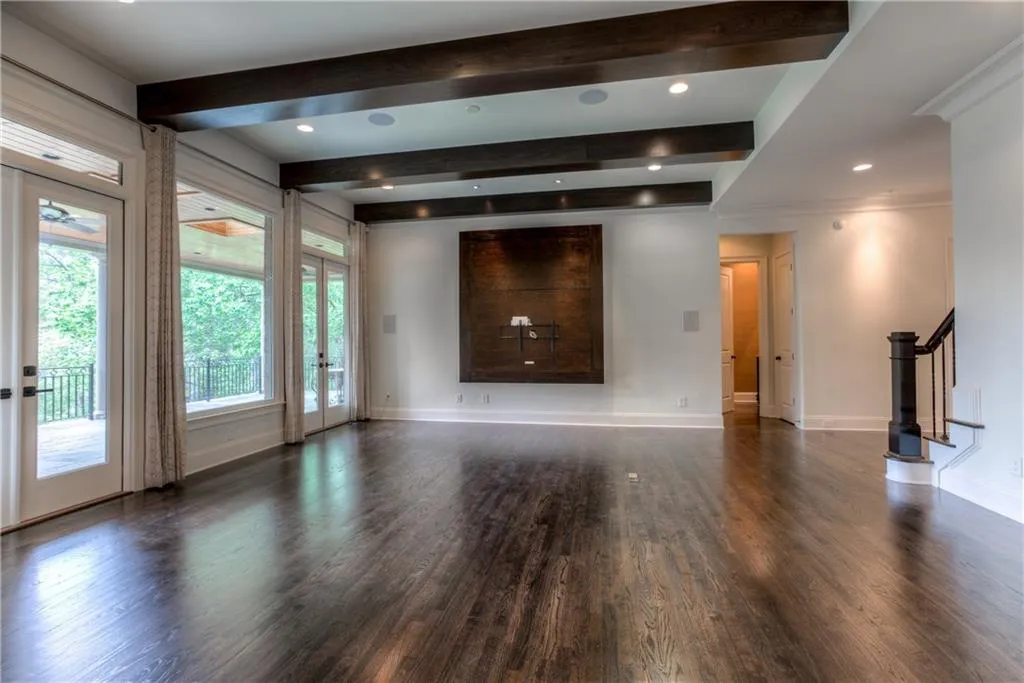 1503 Sunnybrook Farm Road, Sandy Springs, Georgia 30350, 6 Bedrooms Bedrooms, ,6 BathroomsBathrooms,Residential,Sold,1503 Sunnybrook Farm Road,5832993