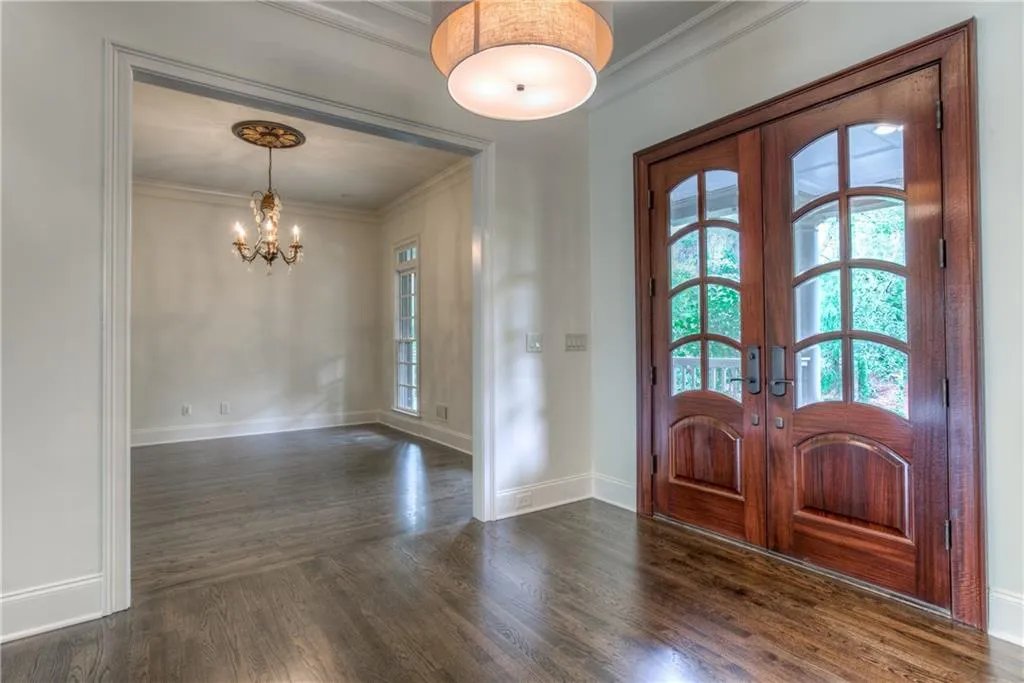 1503 Sunnybrook Farm Road, Sandy Springs, Georgia 30350, 6 Bedrooms Bedrooms, ,6 BathroomsBathrooms,Residential,Sold,1503 Sunnybrook Farm Road,5832993