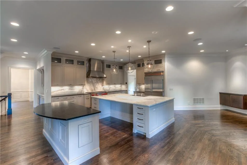 1503 Sunnybrook Farm Road, Sandy Springs, Georgia 30350, 6 Bedrooms Bedrooms, ,6 BathroomsBathrooms,Residential,Sold,1503 Sunnybrook Farm Road,5832993