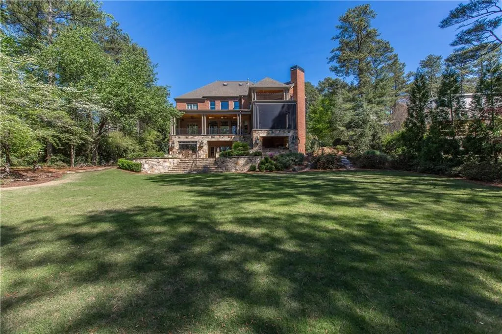 1503 Sunnybrook Farm Road, Sandy Springs, Georgia 30350, 6 Bedrooms Bedrooms, ,6 BathroomsBathrooms,Residential,Sold,1503 Sunnybrook Farm Road,5832993