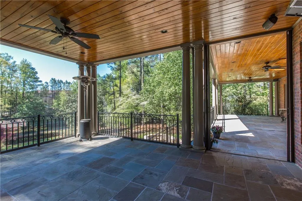 1503 Sunnybrook Farm Road, Sandy Springs, Georgia 30350, 6 Bedrooms Bedrooms, ,6 BathroomsBathrooms,Residential,Sold,1503 Sunnybrook Farm Road,5832993