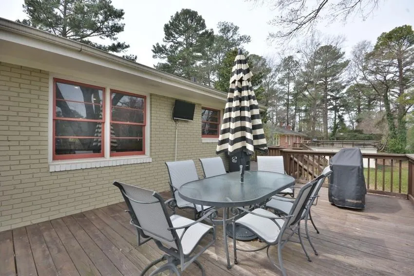 348 Hilderbrand Drive, Atlanta, Georgia 30328, 3 Bedrooms Bedrooms, ,3 BathroomsBathrooms,Residential,Sold,348 Hilderbrand Drive,5822017