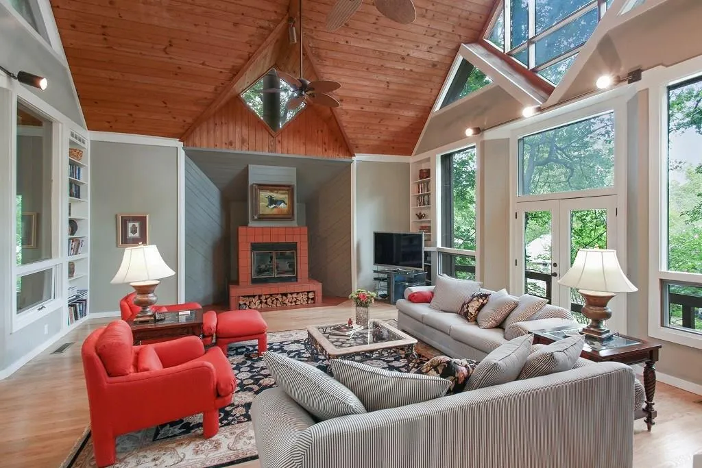 365 Ferry Landing, Atlanta, Georgia 30328, 4 Bedrooms Bedrooms, ,4 BathroomsBathrooms,Residential,Sold,365 Ferry Landing,5788523