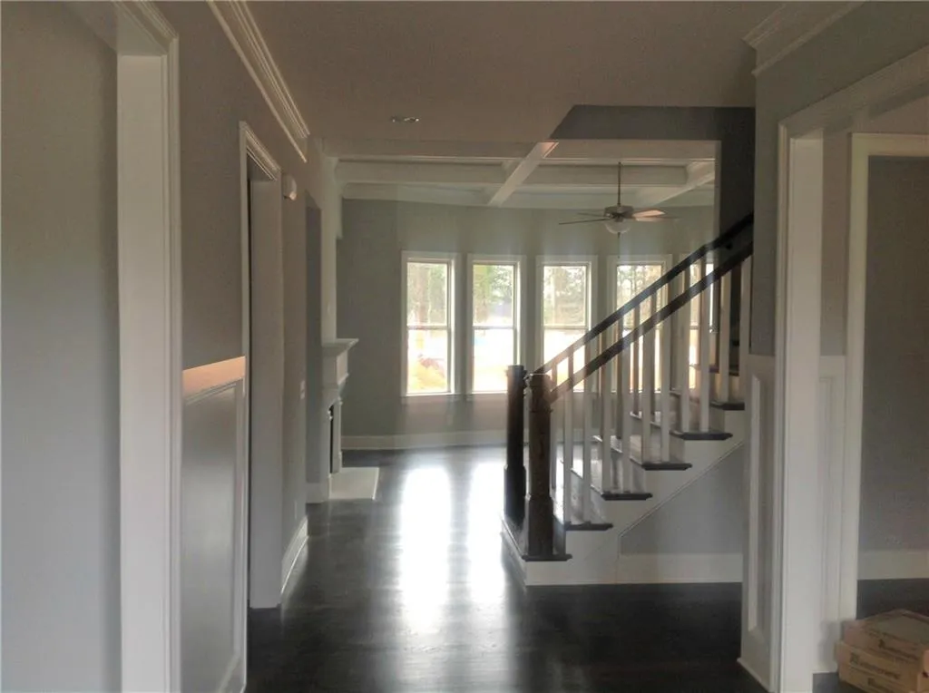 641 Mabry Road, Sandy Springs, Georgia 30328, 6 Bedrooms Bedrooms, ,5 BathroomsBathrooms,Residential,Sold,641 Mabry Road,5583518