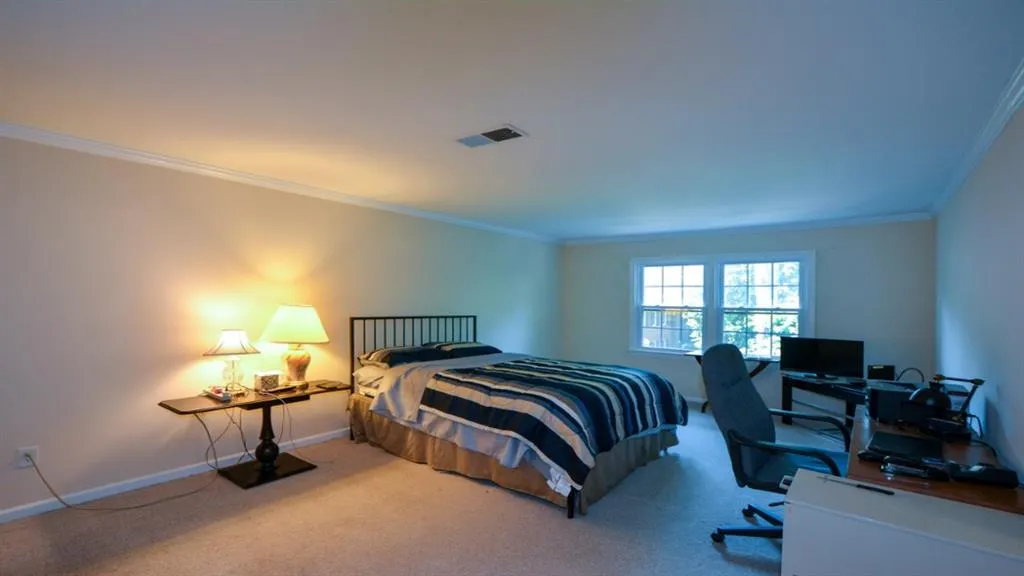 5267 Glenridge Drive Ne Unit 5267, Atlanta, Georgia 30342, 3 Bedrooms Bedrooms, ,3 BathroomsBathrooms,Residential,Sold,5267 Glenridge Drive Ne Unit 5267,7061332
