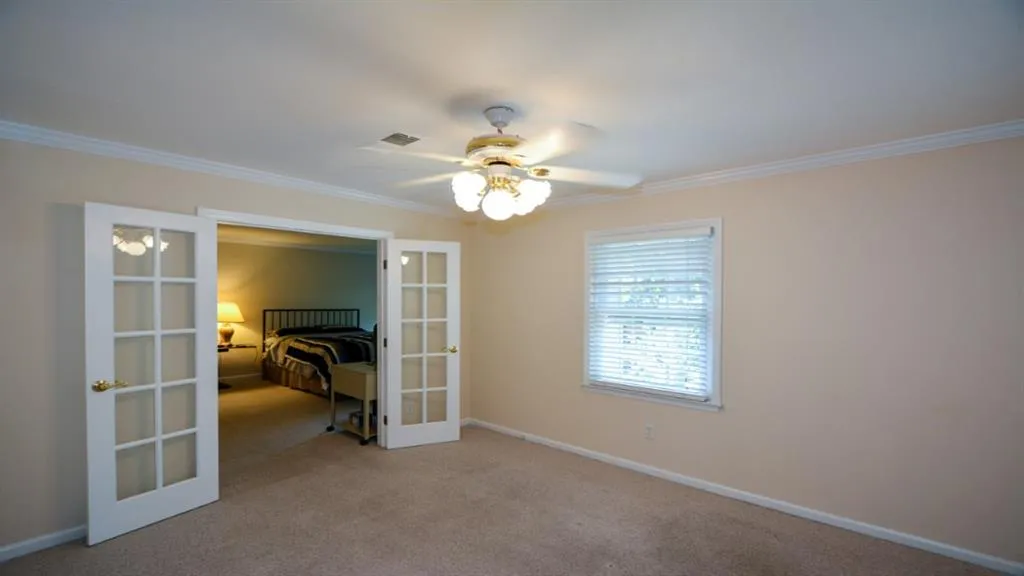 5267 Glenridge Drive Ne Unit 5267, Atlanta, Georgia 30342, 3 Bedrooms Bedrooms, ,3 BathroomsBathrooms,Residential,Sold,5267 Glenridge Drive Ne Unit 5267,7061332